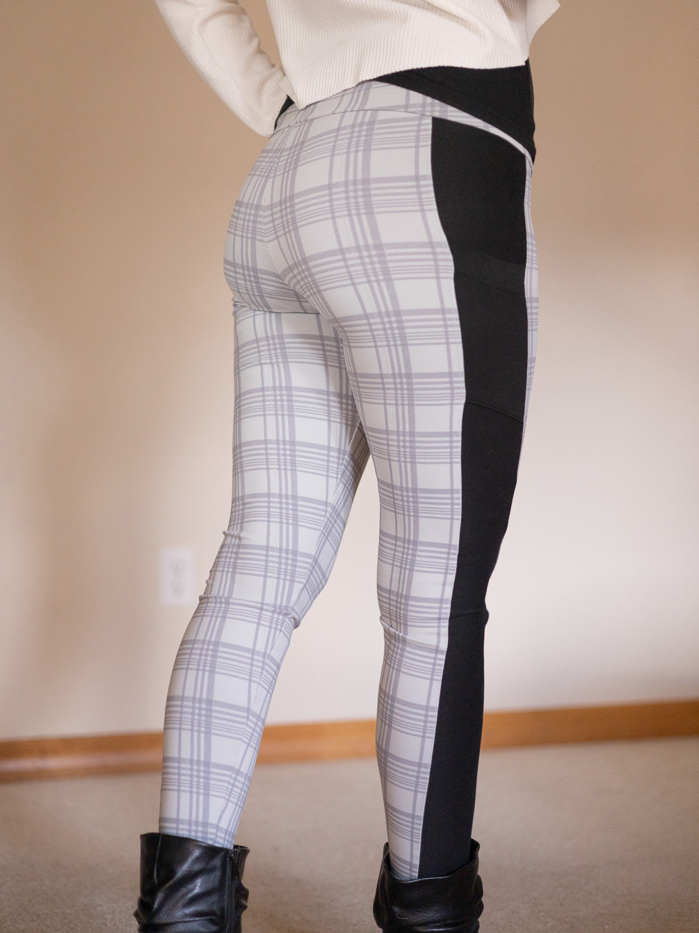 Deborah J Sews  Athletic Brushed Poly Leggings • Deborah J Sews